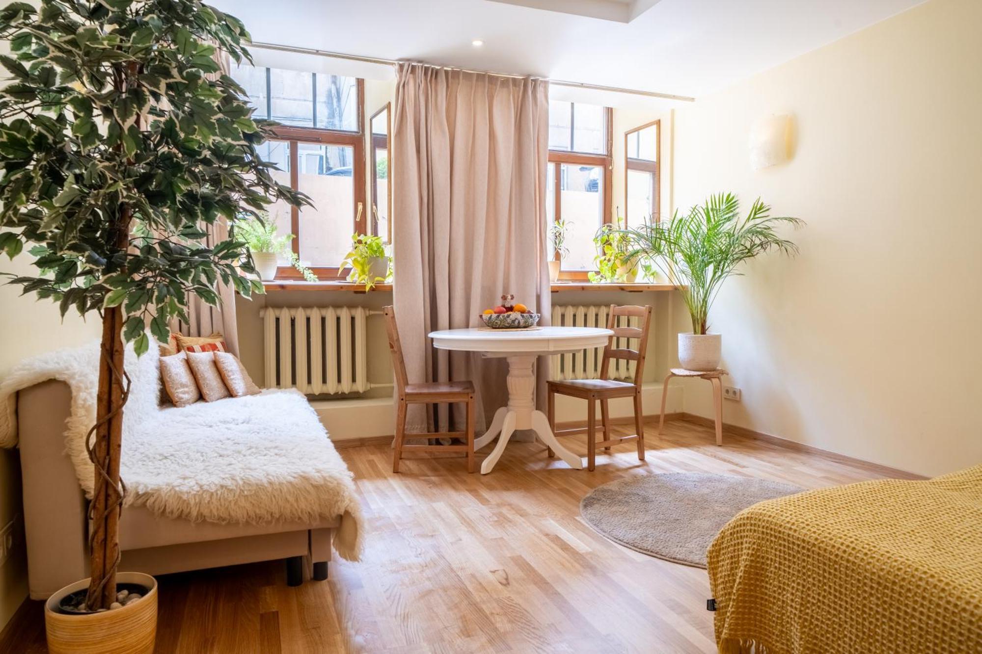 Cozy Suite With Inner Yard VNO Eksteriør billede